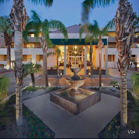 Worldmark Palm Springs Hotel Exterior photo